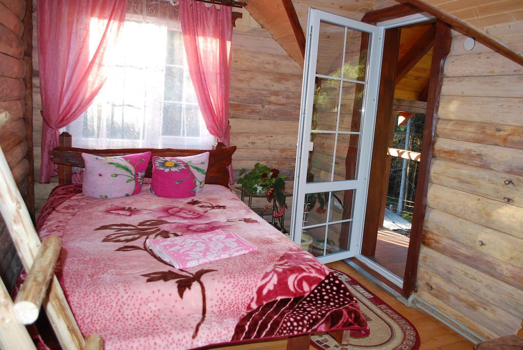 Cottage 12 Months Vorochta Kamer foto