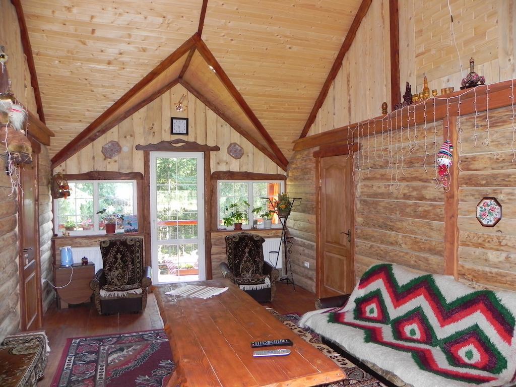 Cottage 12 Months Vorochta Buitenkant foto